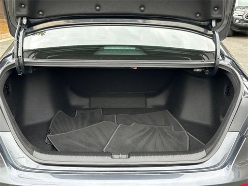 Used 2025 Honda Accord LX image 5