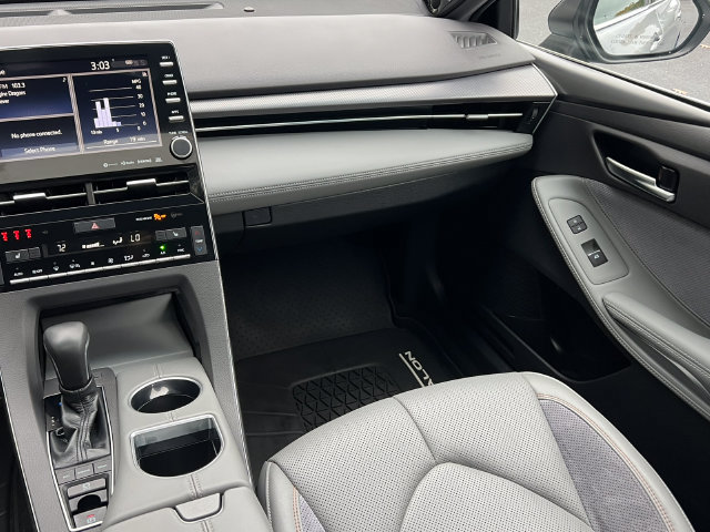 Used 2019 Toyota Avalon XSE w/ All Weather Liner Package FWD image 31