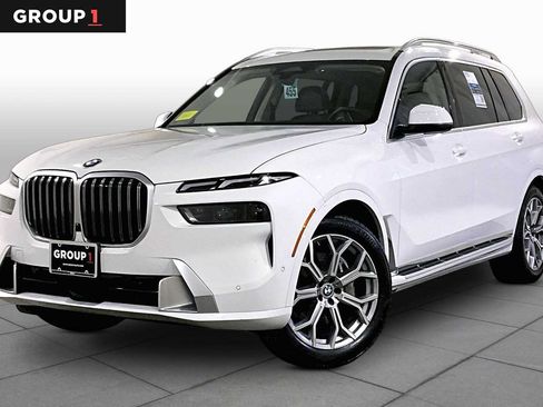 Used 2026 BMW X7 xDrive40i AWD/4WD image 1
