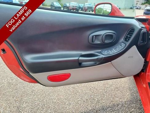 Used 1999 Chevrolet Corvette Base w/ Memory Pkg image 10