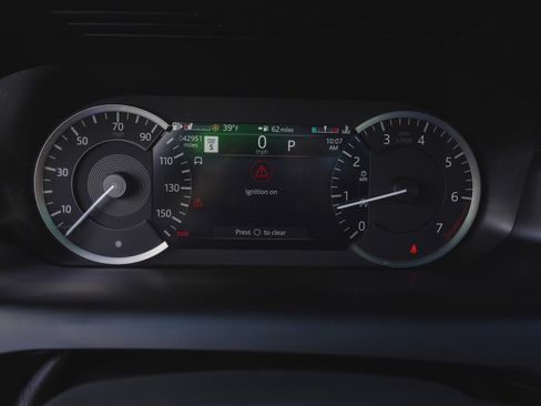 Used 2023 Land Rover Discovery Sport S image 16