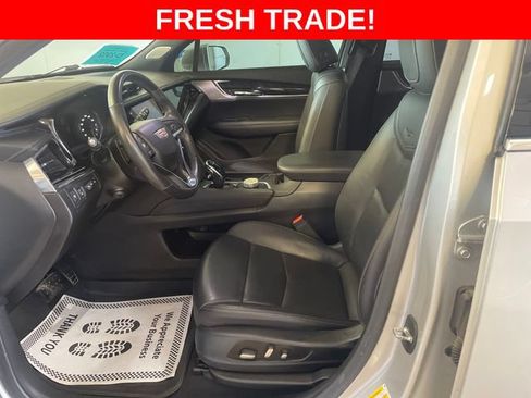Used 2020 Cadillac XT6 Premium Luxury AWD/4WD image 10