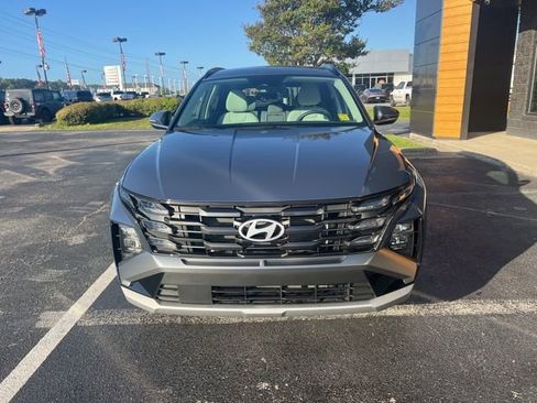Used 2025 Hyundai Tucson SEL image 3