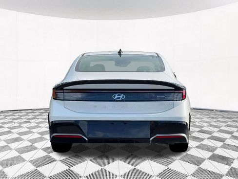 New 2026 Hyundai Sonata SEL AWD/4WD image 8