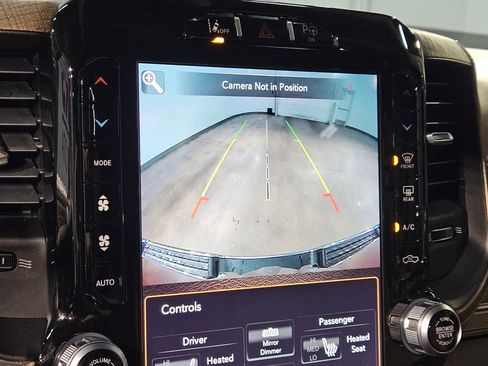 Used 2019 RAM 1500 Limited image 31