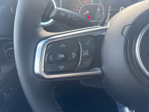 New 2025 Jeep Wrangler Unlimited Sahara AWD/4WD image 17