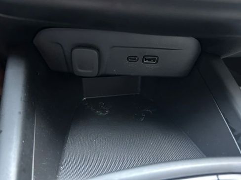 Used 2025 Chevrolet Trax LS w/ LS Convenience Package image 25