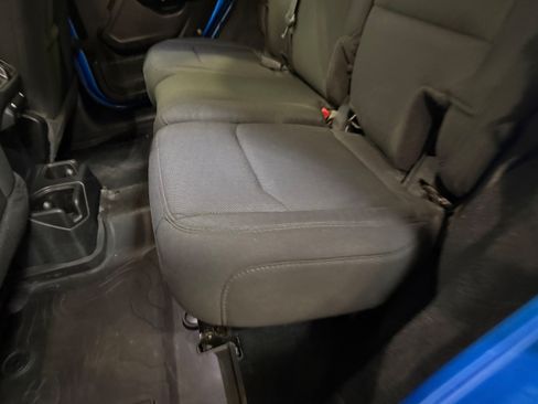 Used 2023 Jeep Wrangler Unlimited Sport w/ Cold Weather Group AWD/4WD image 49