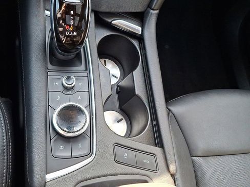 Used 2020 Cadillac XT6 Premium Luxury image 33