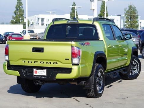 Used 2023 Toyota Tacoma TRD Off-Road w/ TRD Premium Off Road Package image 7