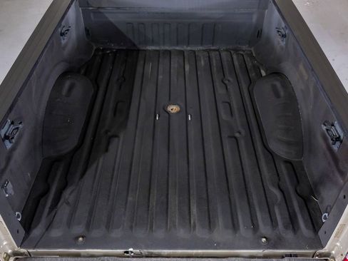 Used 2017 Ford F250 Lariat w/ Chrome Package image 51