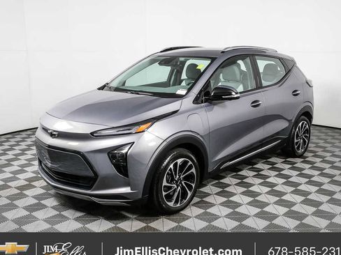 Used 2023 Chevrolet Bolt EUV Premier image 24