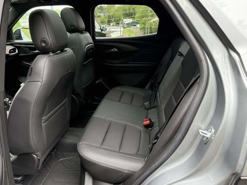 Certified 2023 Chevrolet TrailBlazer RS w/ Sun and Liftgate Package AWD/4WD image 12