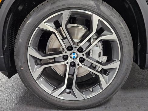 Certified 2026 BMW X5 xDrive40i AWD/4WD image 16