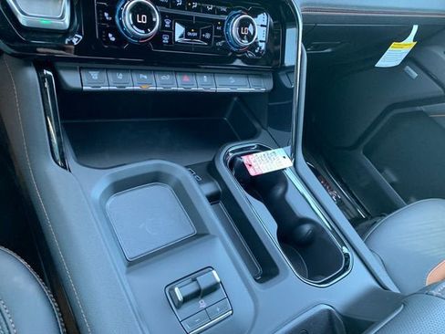 New 2026 GMC Sierra 2500 AT4 w/ Technology Package AWD/4WD image 26
