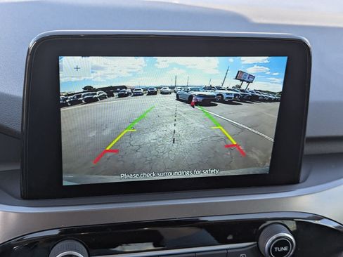 Used 2025 Ford Escape Active AWD/4WD image 16