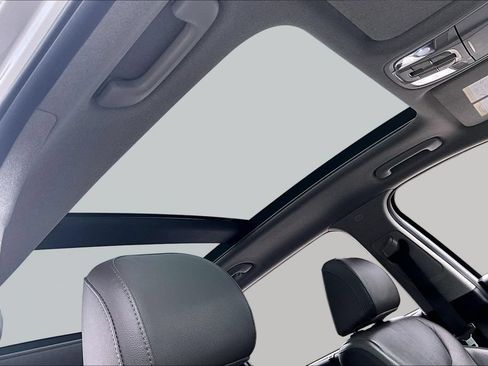 Used 2020 Hyundai Santa Fe Limited FWD image 25