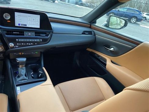 Certified 2023 Lexus ES 350 w/ Premium Package image 14