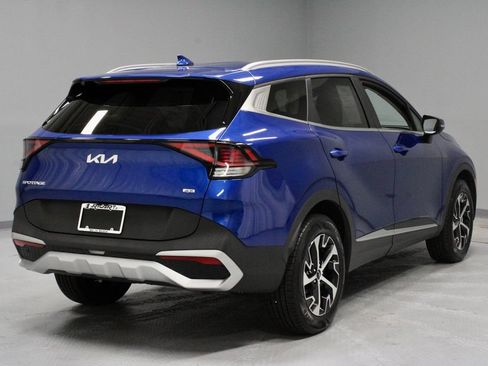 Used 2024 Kia Sportage EX AWD/4WD image 12