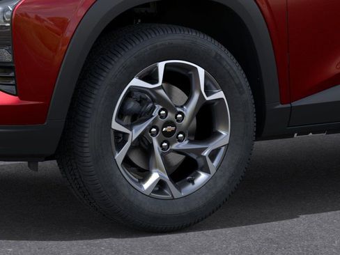 New 2026 Chevrolet Trax LT w/ Driver Confidence Package FWD image 9