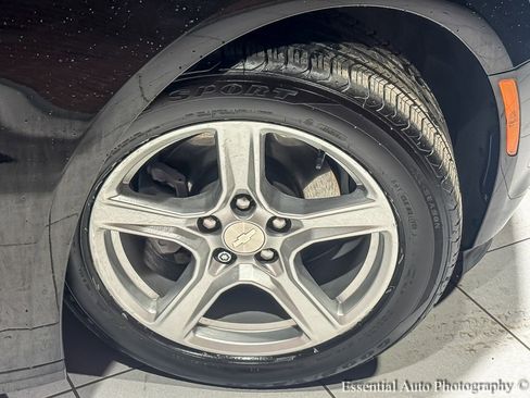 Used 2024 Chevrolet Camaro LT image 13