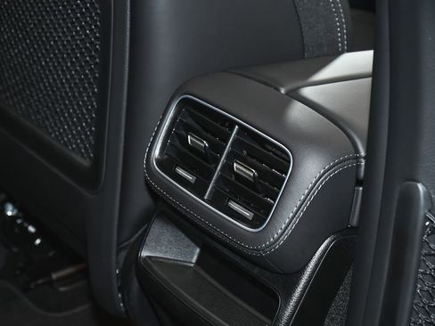Used 2025 Mercedes-Benz GLE 53 AMG 4MATIC Coupe image 60