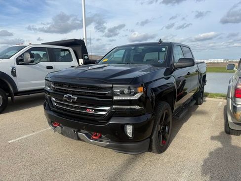Used 2018 Chevrolet Silverado 1500 LTZ Z71 w/ Redline Edition AWD/4WD image 3