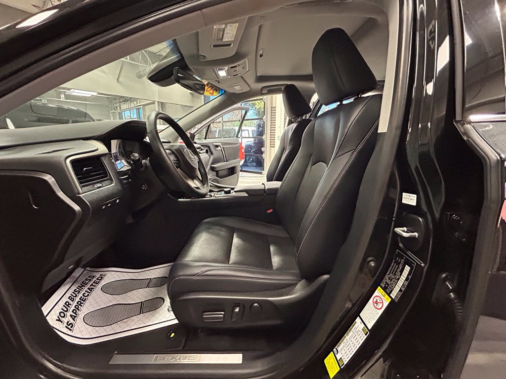 Used 2019 Lexus RX 450h AWD w/ Cold Area Package image 59