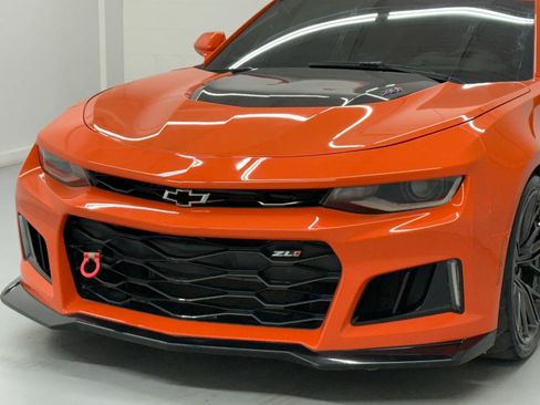 Used 2020 Chevrolet Camaro ZL1 image 9
