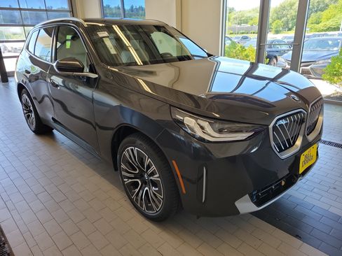 New 2026 BMW X3 xDrive30i w/ Premium Package AWD/4WD image 9
