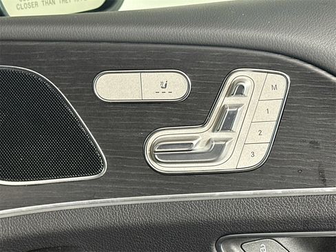 Certified 2025 Mercedes-Benz GLE 450 GLE 450 image 16