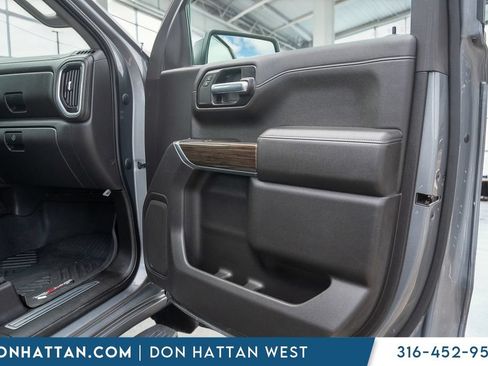 Used 2021 Chevrolet Silverado 1500 LT AWD/4WD image 23