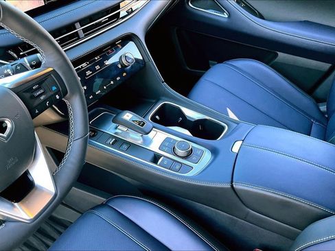 Certified 2026 INFINITI QX60 Sport AWD/4WD image 19