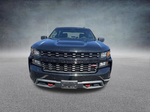 Used 2021 Chevrolet Silverado 1500 Custom Trail Boss w/ Midnight Edition AWD/4WD image 2