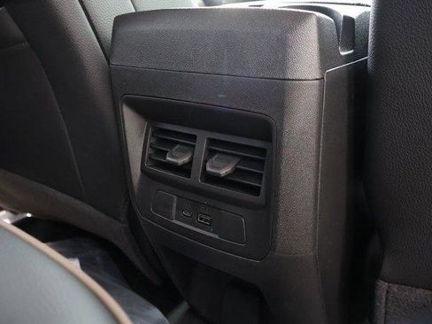 New 2025 GMC Canyon Denali image 13