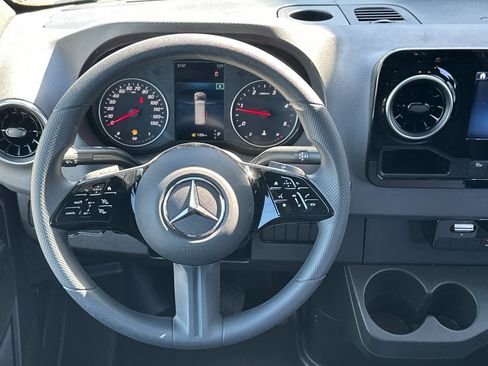 New 2025 Mercedes-Benz Sprinter 2500 image 13