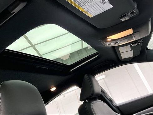 Certified 2024 INFINITI QX55 Essential image 14