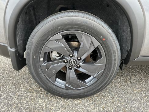 New 2026 Nissan Rogue SV image 17