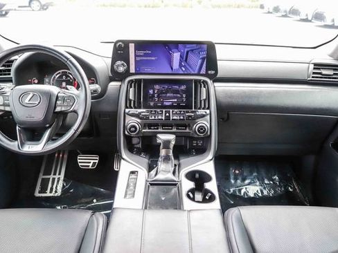 Used 2024 Lexus LX 600 F Sport AWD/4WD image 14