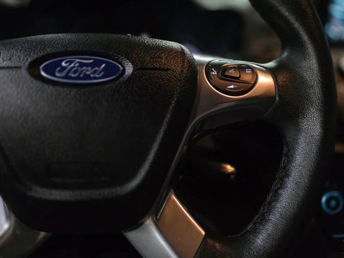 Used 2019 Ford Transit Connect XLT FWD image 18