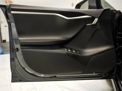 Used 2017 Tesla Model S 100D image 17