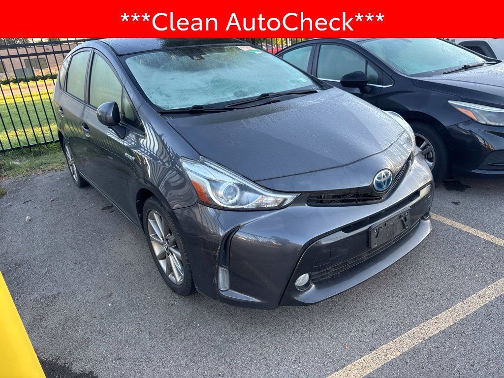 Used 2015 Toyota Prius V Five w/ Advanced Technology Package FWD image 3