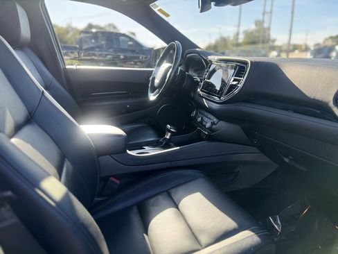 Used 2022 Dodge Durango Citadel image 11