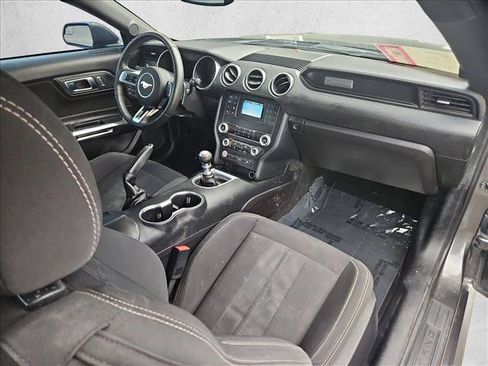 Used 2019 Ford Mustang Coupe RWD image 22