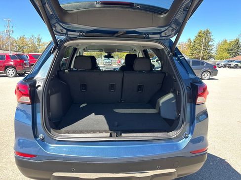 Used 2024 Chevrolet Equinox LT AWD/4WD image 17