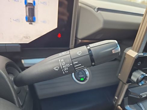 Used 2024 GMC Hummer EV 3X w/ Omega Edition image 21