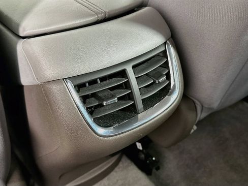 Used 2024 Chevrolet Malibu LT FWD image 32