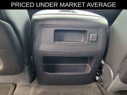Used 2014 GMC Sierra 1500 SLT w/ All-Terrain Package AWD/4WD image 10