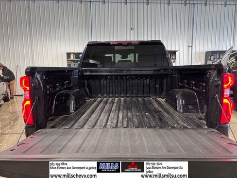 Used 2023 Chevrolet Silverado 1500 LTZ w/ Technology Package image 13