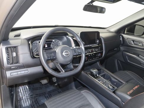 Used 2024 Nissan Pathfinder Rock Creek image 27